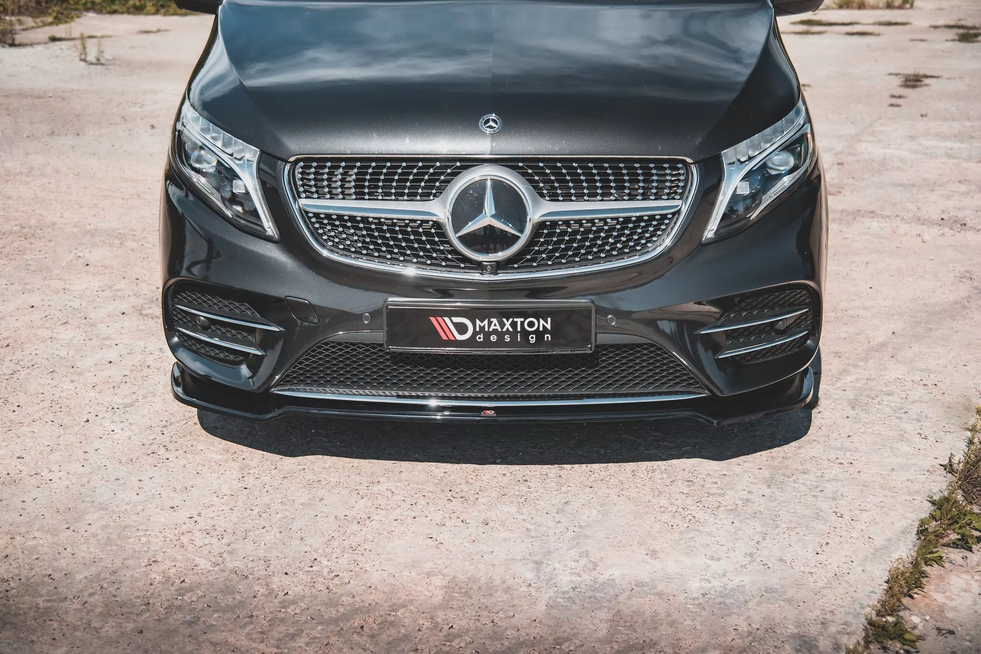 Front Ansatz V.4 Passend Für Mercedes-Benz V-Klasse AMG-Line W447 Facelift Schwarz Hochglanz