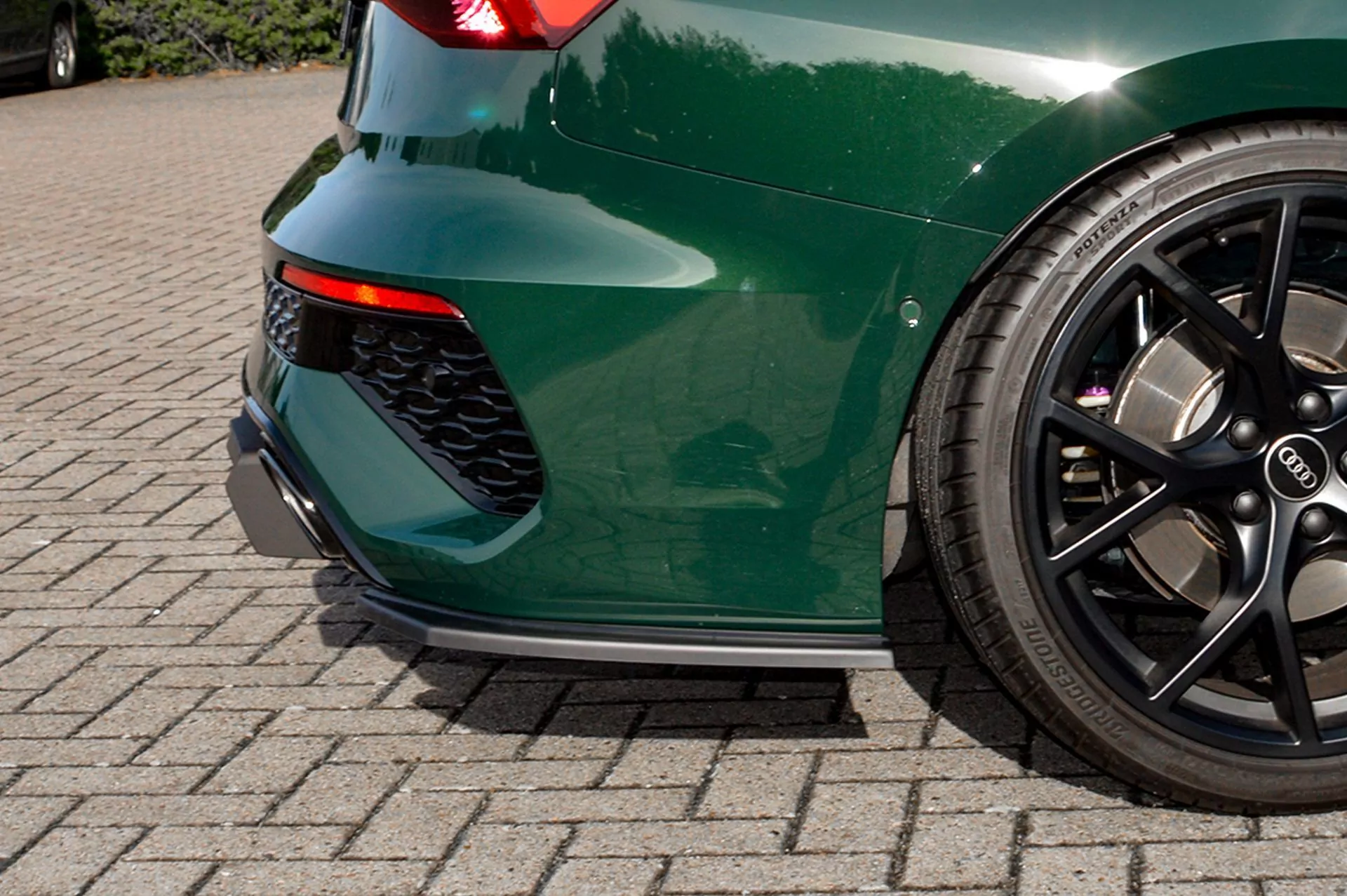 Heckansatz Diffusor Seitenteile für Audi RS3 8Y Limousine