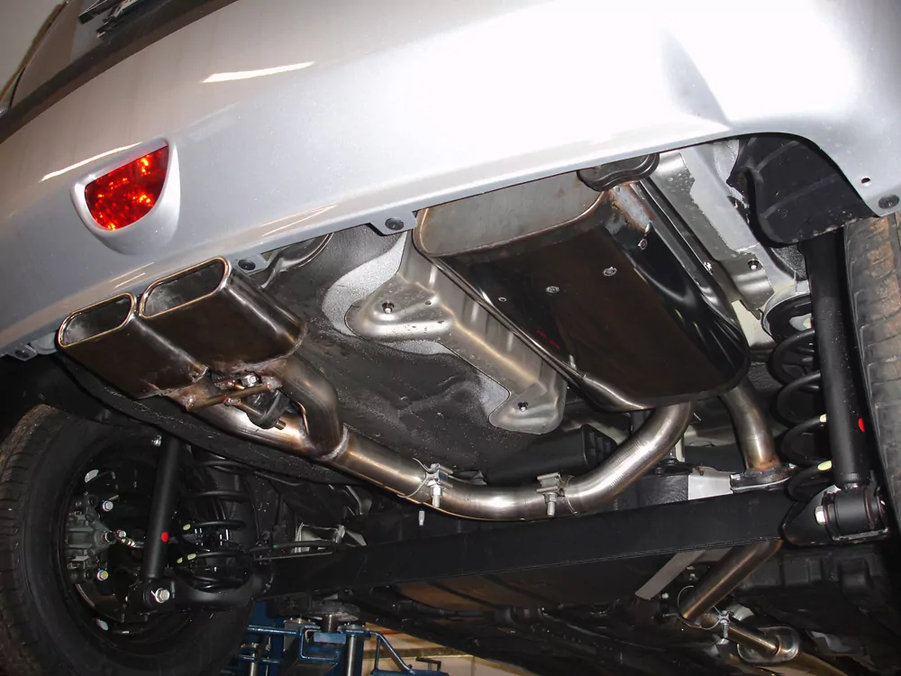 Kia Rio II  Endschalldämpfer Ausgang mittig - 2x130x50 Typ 52