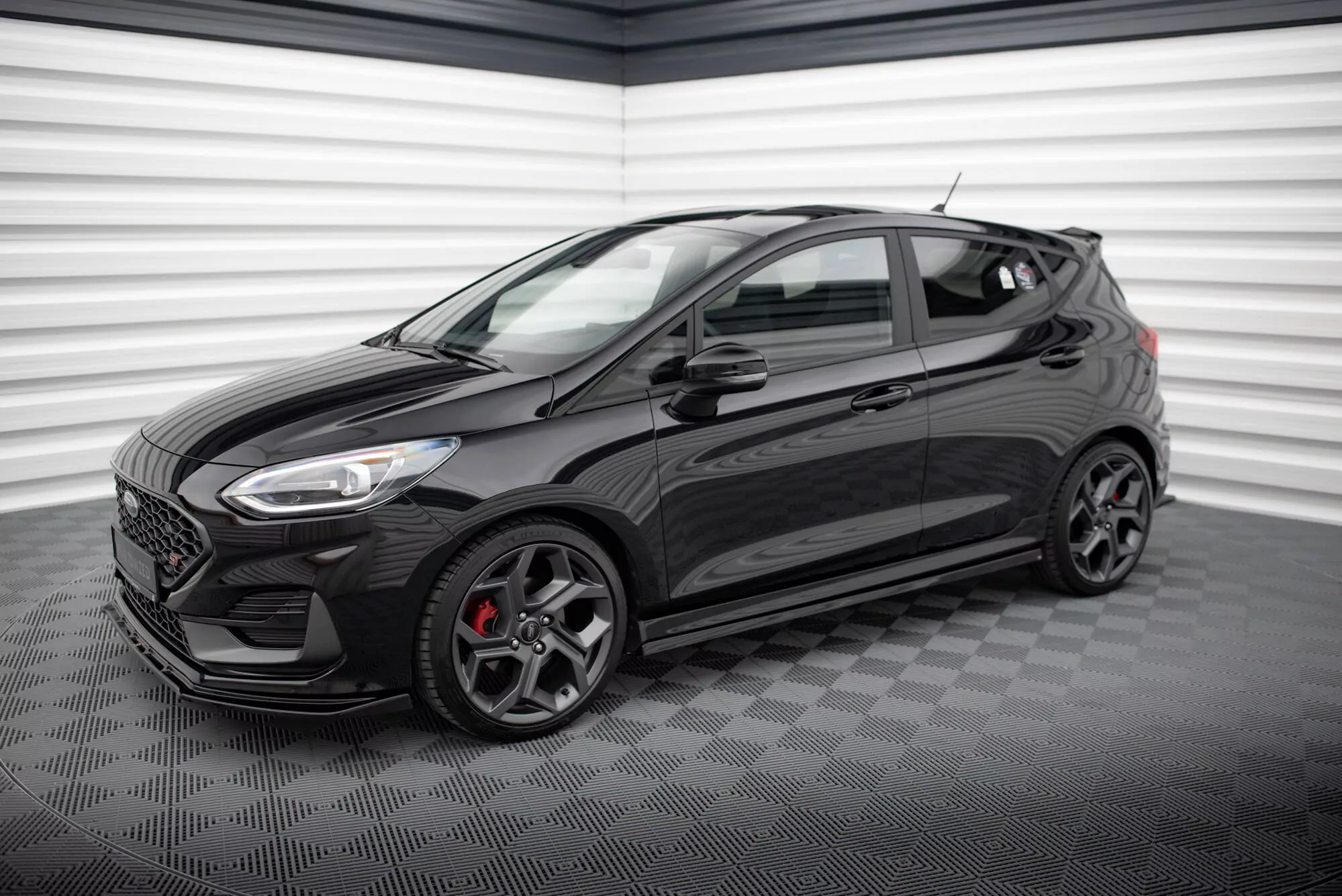 Seitenschweller Ansatz Passend Für V.2 Passend Für Ford Fiesta Mk8 ST / ST-Line Schwarz Hochglanz Schwarz Hochglanz
