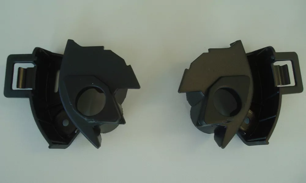 PDC-Halter-Set, links/rechts, schwarz für Audi A5 S5 (B8/B81) Coupé 10.11-06.16 (ab Facelift)