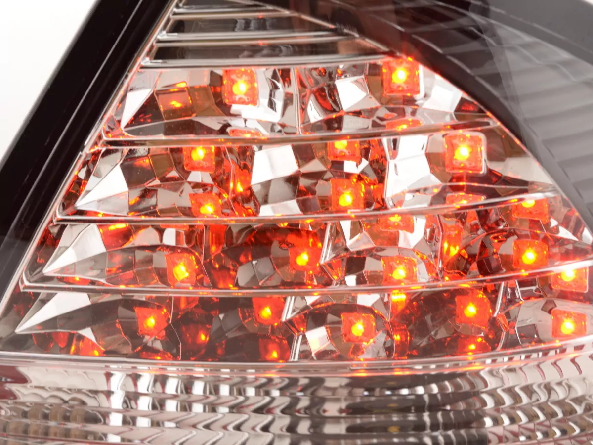 LED Rückleuchten Set Mercedes C-Klasse W203 Limo Bj. 05-07 schwarz