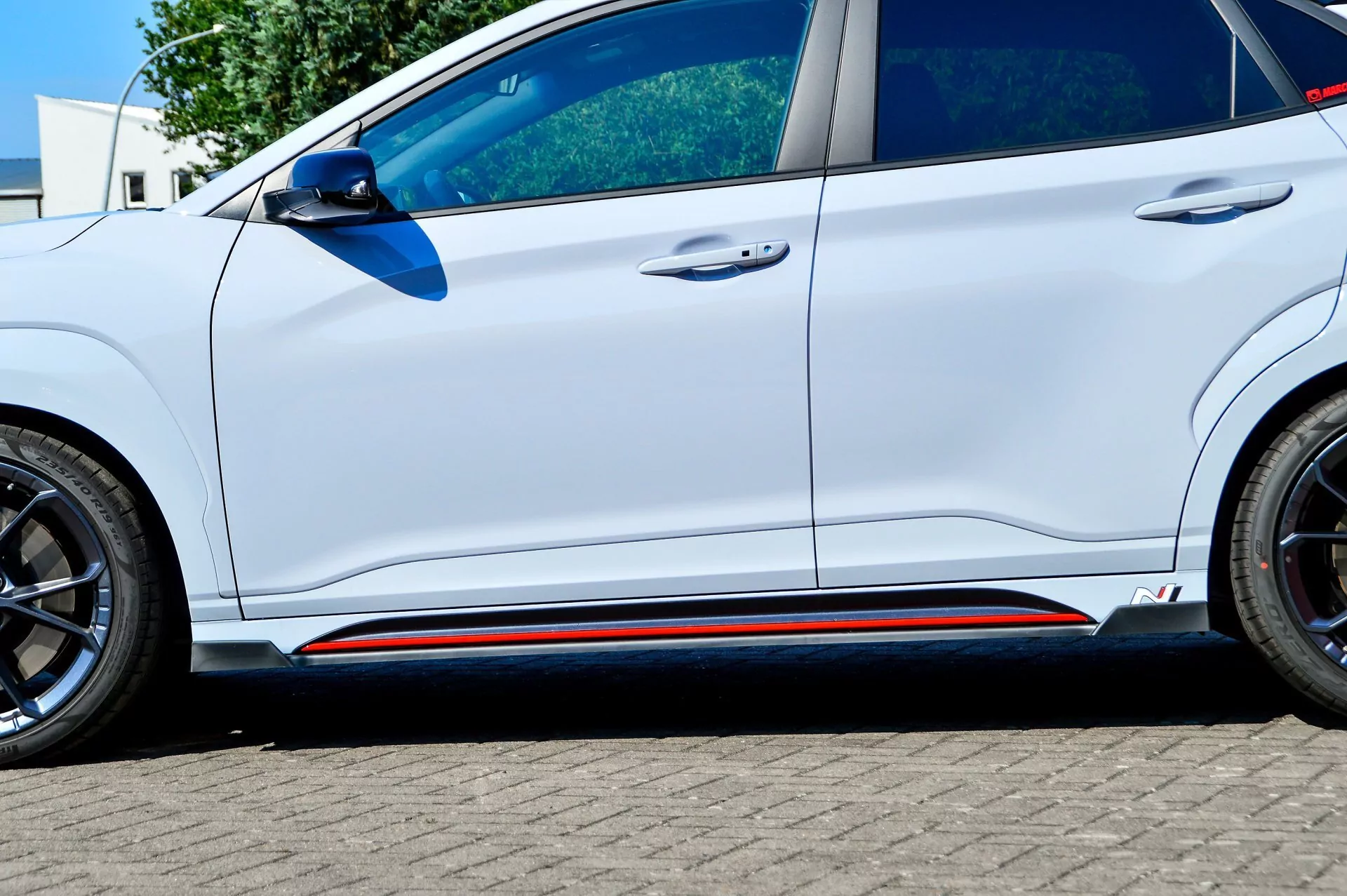 CUP Seitenschweller mit Wing vorne und hinten für Hyundai Kona N + N-Line