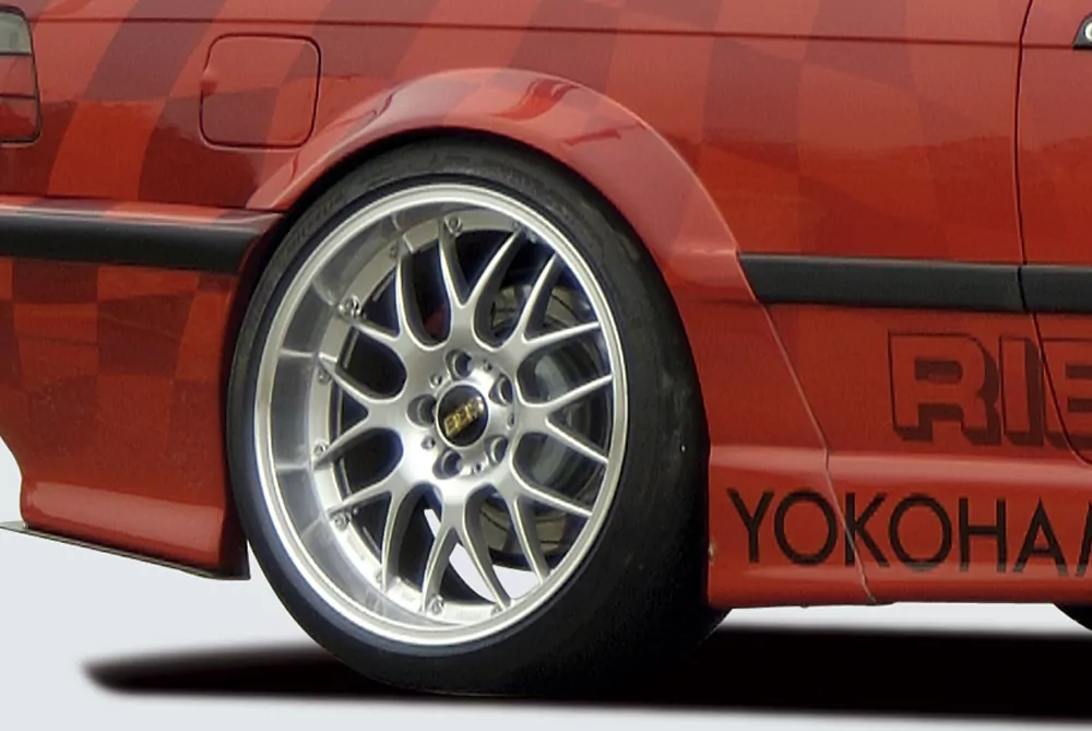 Rieger Radlauf Breitbau II für BMW 3er E36 - Coupé   carbon optik