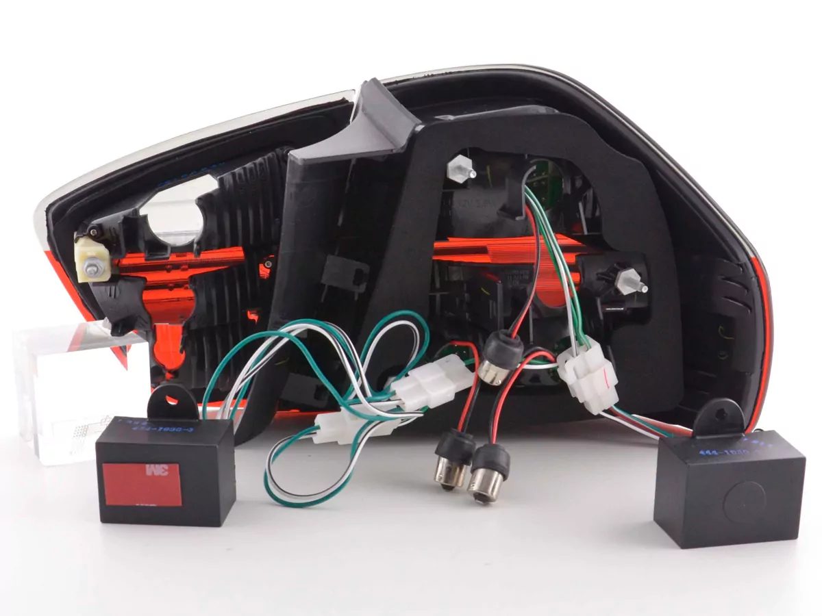 LED Rückleuchten Set BMW 3er Limousine Typ E90 Bj. 05-08 schwarz/rot