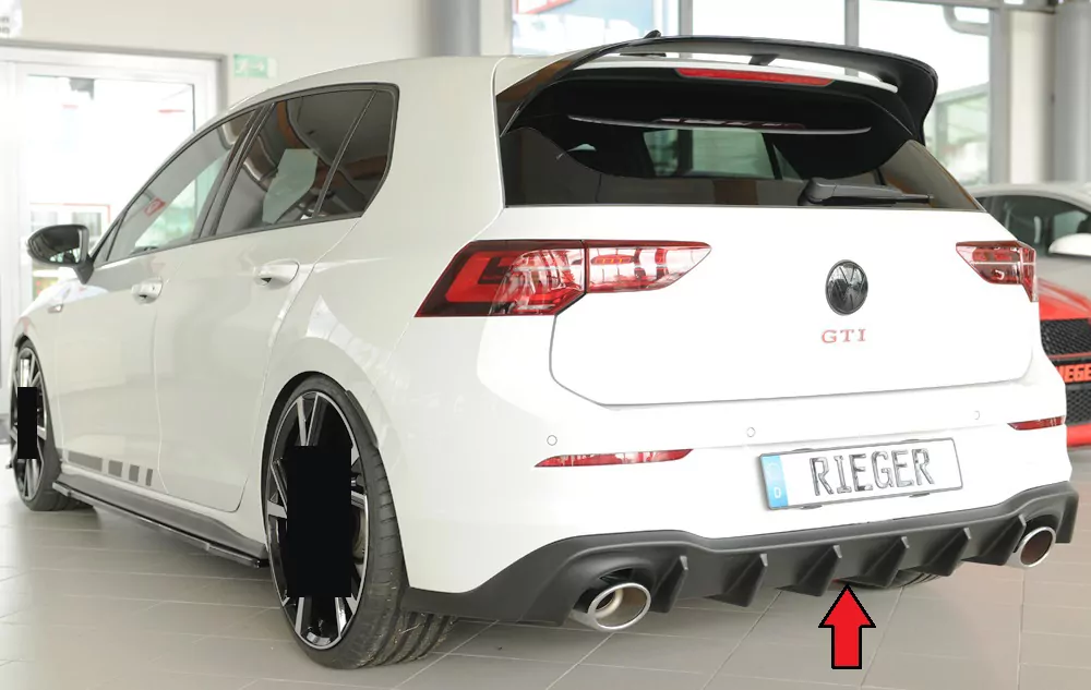 Rieger Heckeinsatz matt schwarz für VW Golf 8 GTI Clubsport 5-tür. 10.20-03.24 (bis Facelift)