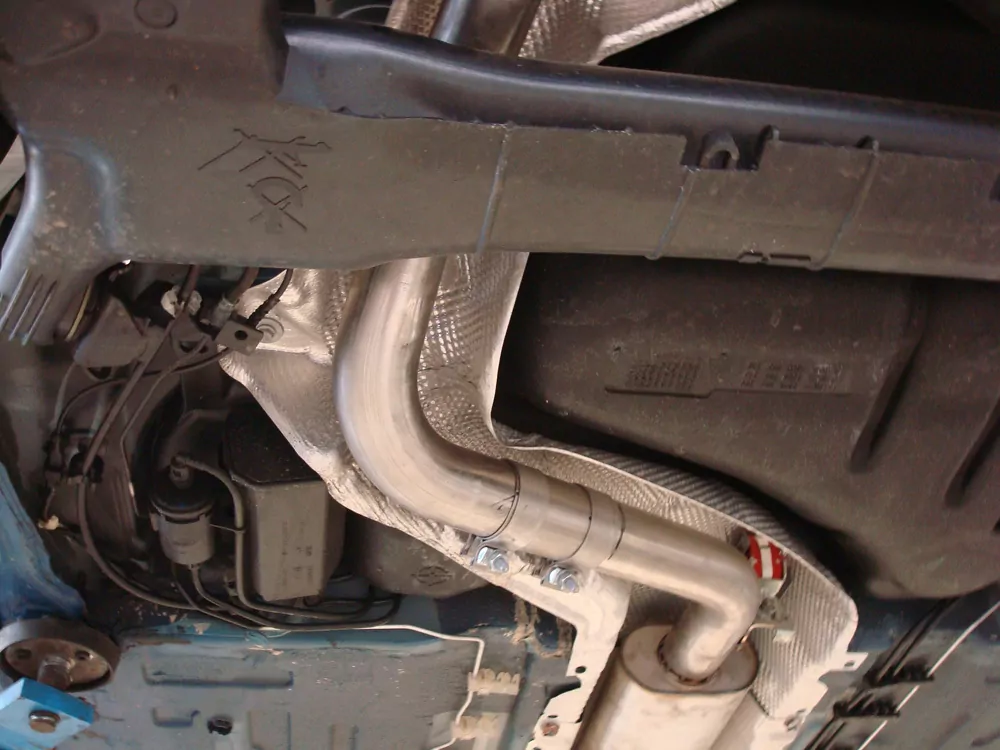 Renault Megane III Coupe  Endschalldämpfer - 1x70 Typ 10 nicht sichtbar