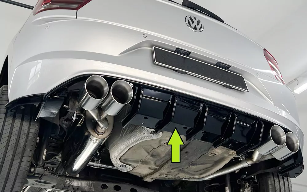 Rieger Heckeinsatz glanz schwarz für VW Polo (AW) R-Line 5-tür. 06.21- (ab Facelift)