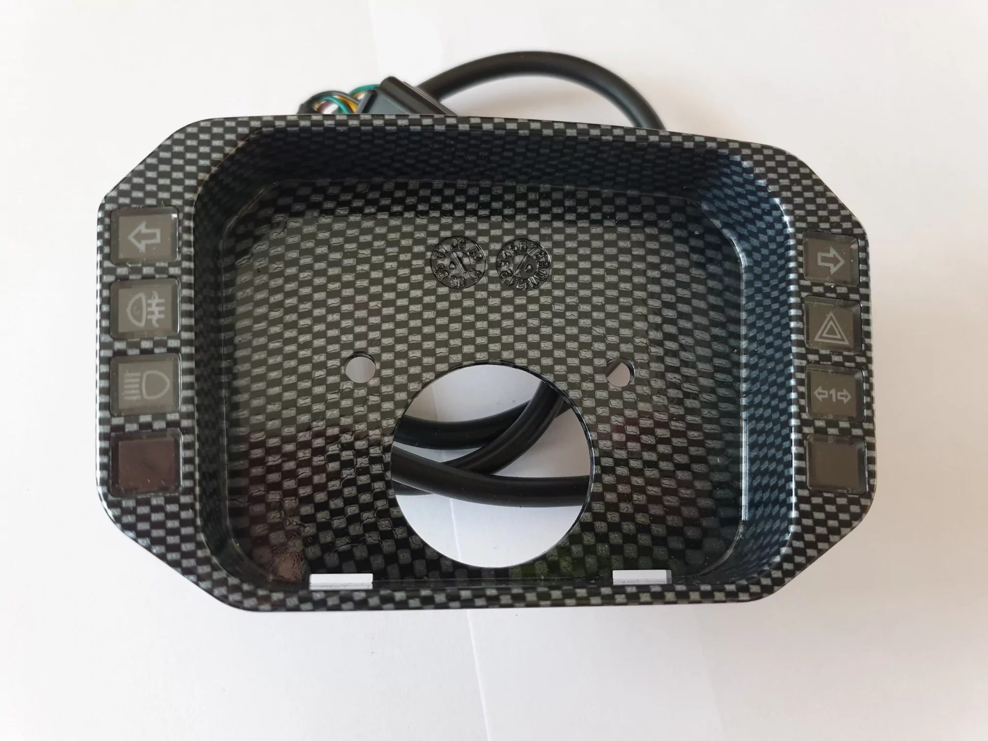 Kontrollleuchtencover, Carbon