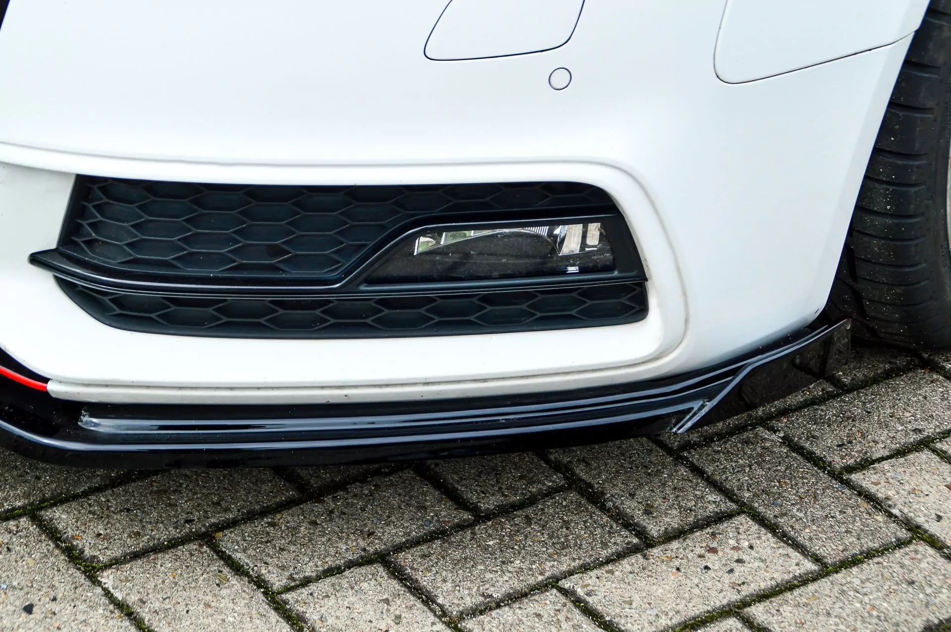 Cup Frontspoilerlippe mit Wing für Audi A5 B8 Facelift S-Line ab Bj. 2011-2017