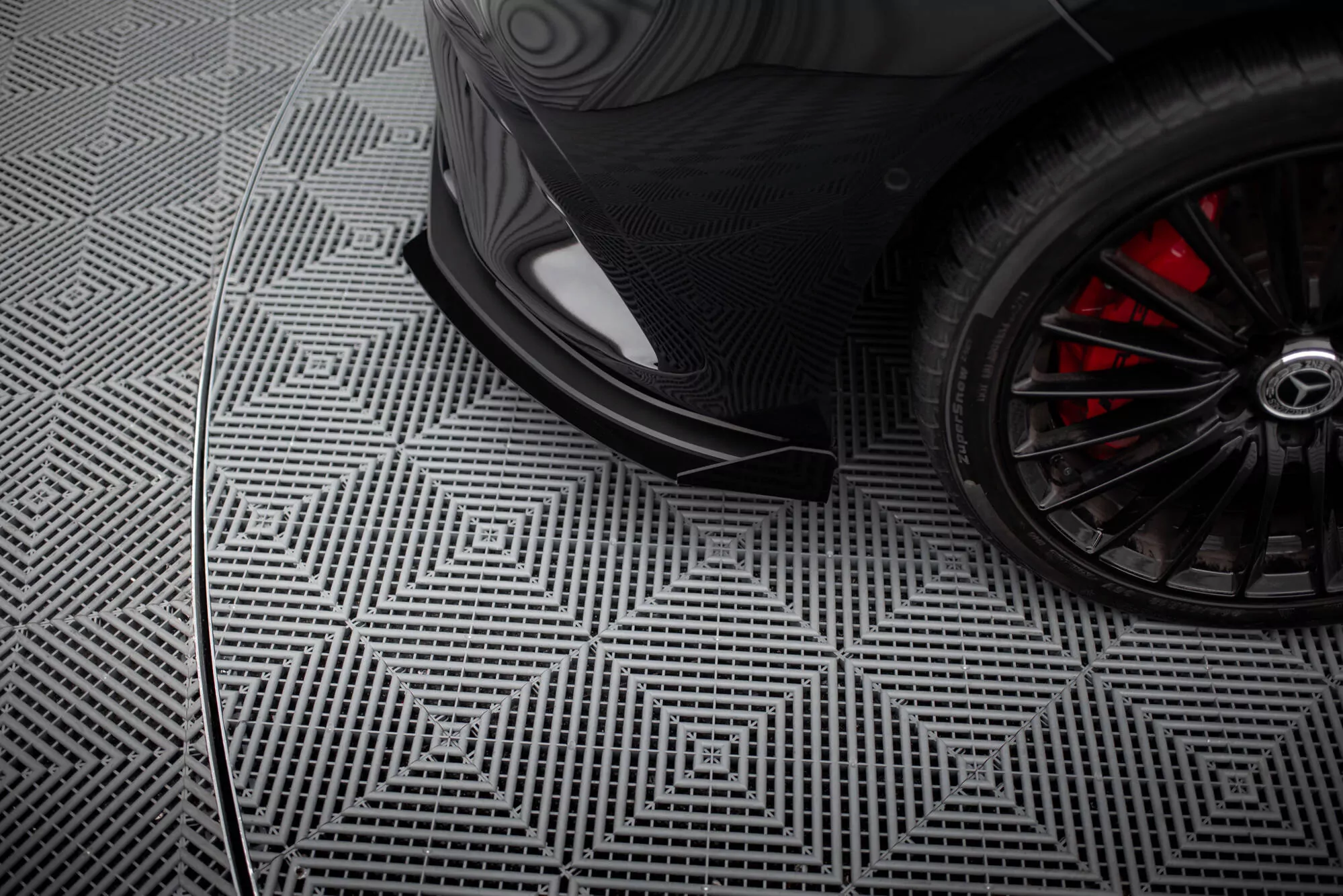 Street Pro Front Ansatz Für +Flaps Für + Flaps Mercedes-AMG A35 W177 Facelift Schwarz Hochglanz