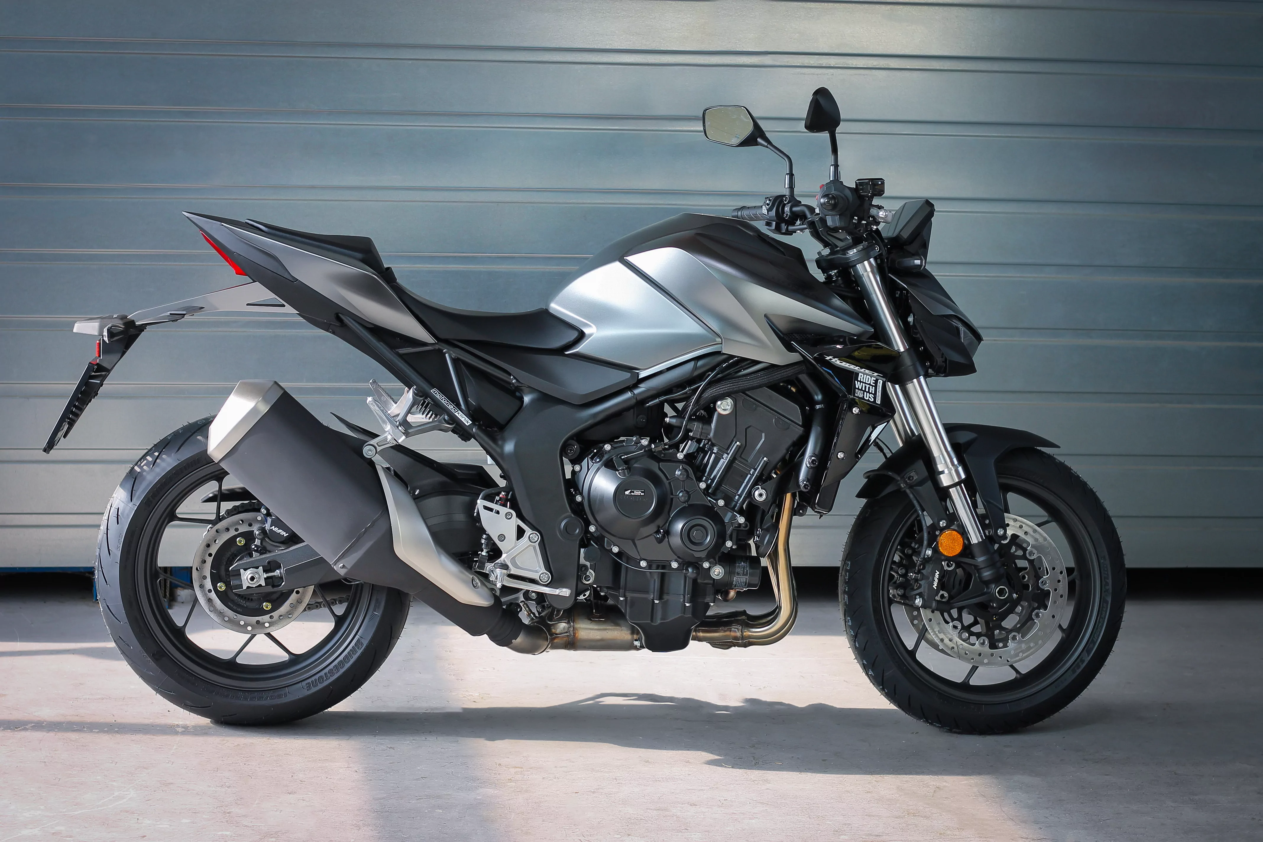 MG Biketec Kennzeichenhalter für Honda CB 650 R ab 2024