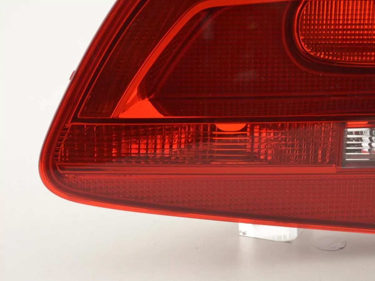 Verschleißteile Rückleuchte rechts VW Touran (1T) Bj. 11-14 rot/klar