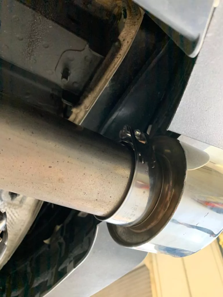 Hyundai i30N Performance + Fastback  Endrohre passend auf den originalen Endschalldämpfer - 129x106 Typ 32 rechts/links