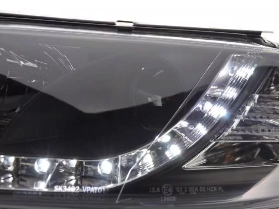 Scheinwerfer Set Daylight LED TFL-Optik VW Passat Typ 3BG Bj. 00-05 schwarz