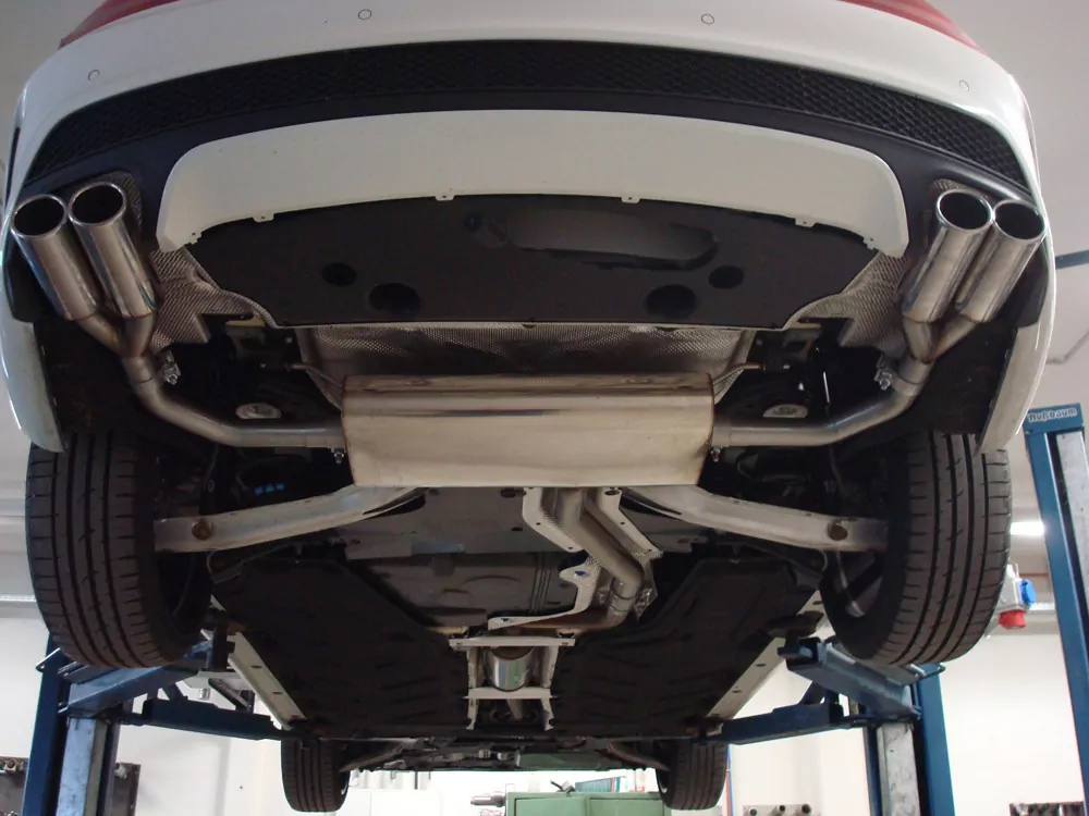 Mercedes CLA - C117/ X117 Frontantrieb  Endschalldämpfer quer Ausgang rechts/links - 2x80 Typ 12 rechts/links