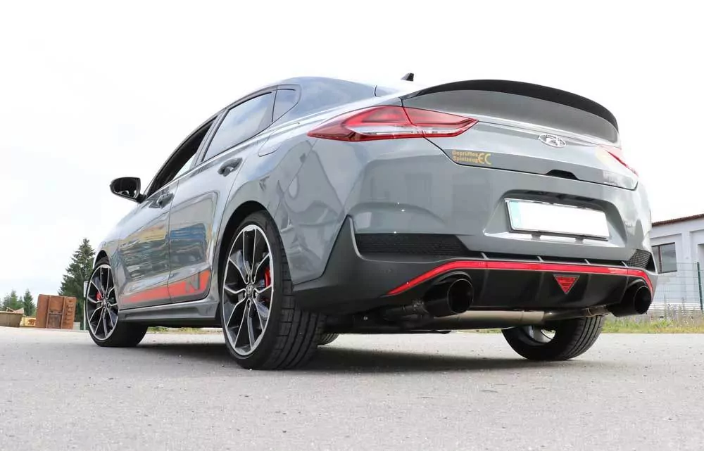 Hyundai i30N Performance Fastback - SCHWARZ Endschalldämpfer quer Ausgang rechts/links mit Abgasklappe - 1x114 Typ 25 rechts/links schwarz glänzend emailliert