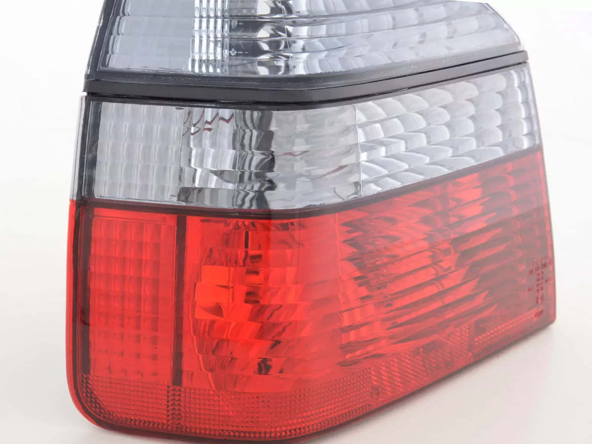 Rückleuchten VW Golf 3 Typ 1HXO  92-97 schwarz rot
