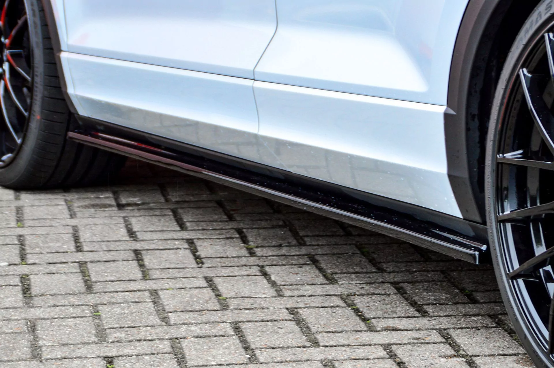 Cup Seitenschweller Satz aus ABS für VW T-ROC R