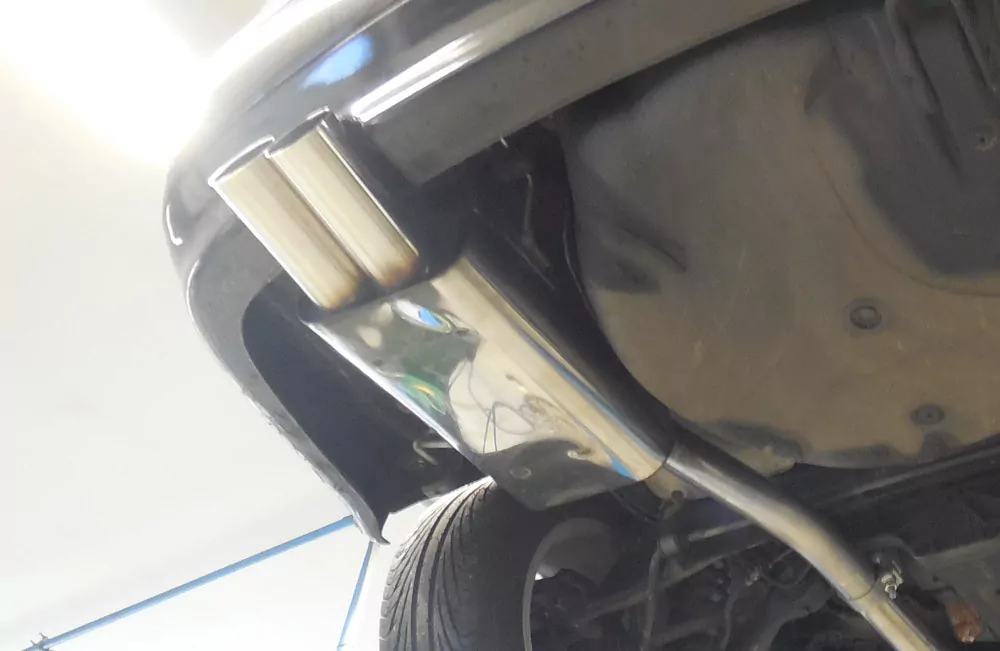 Audi 80 Typ B4 quattro RS-Stoßstange  Endschalldämpfer - 2x76 Typ 10