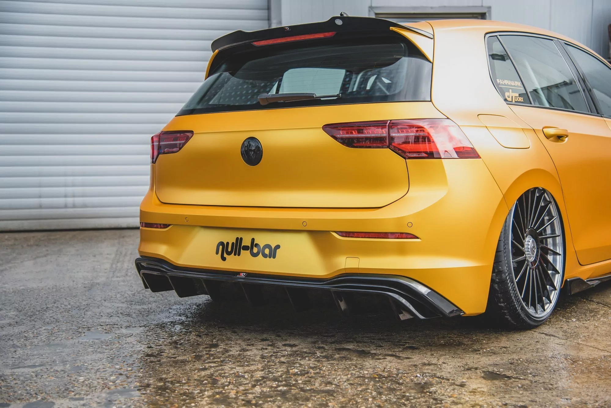 Spoiler CAP V.2 Für Volkswagen Golf Mk8 Schwarz Hochglanz