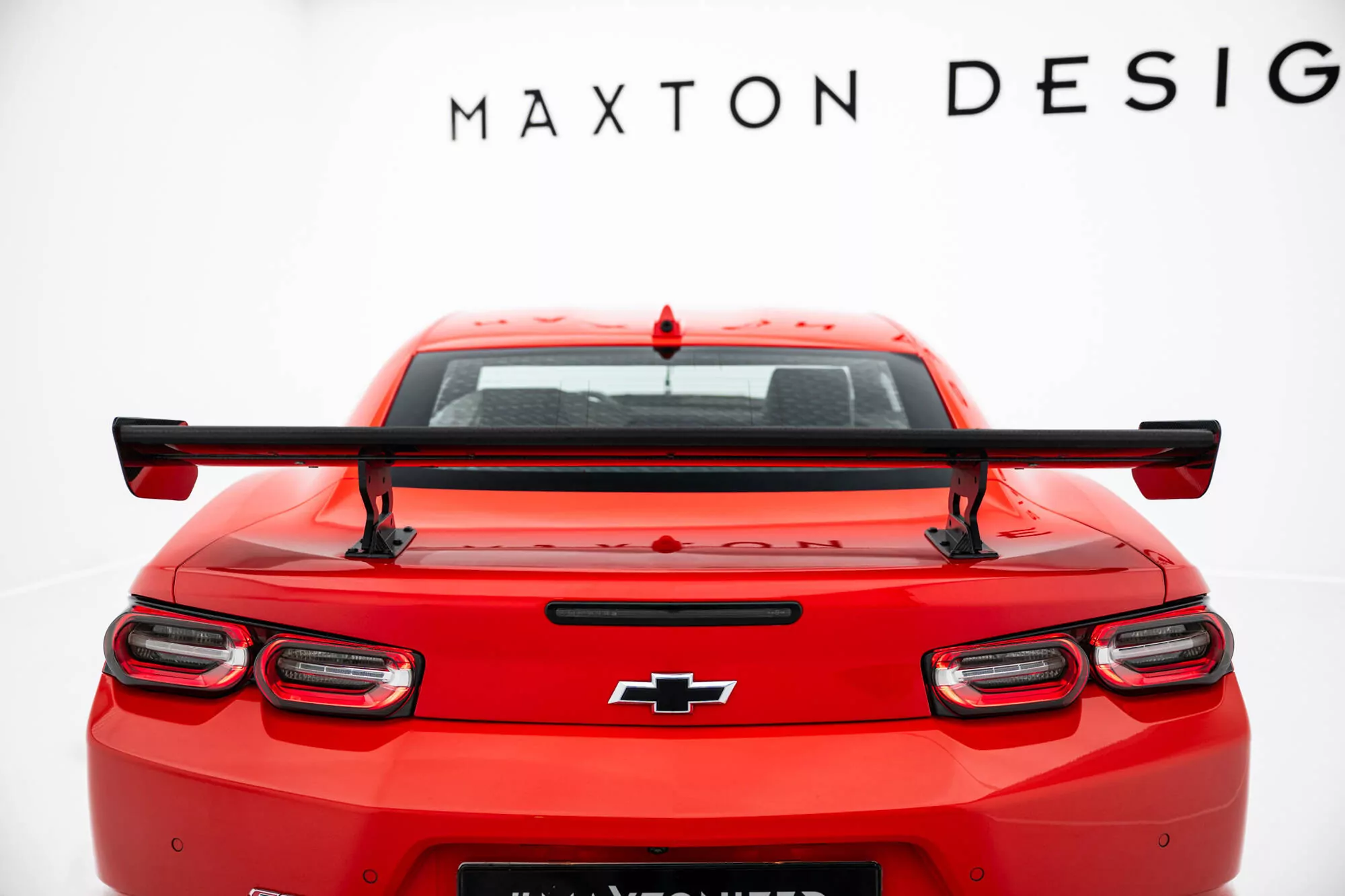 Carbon Spoiler With Internal Brackets Uprights Chevrolet Camaro SS Mk6 Facelift