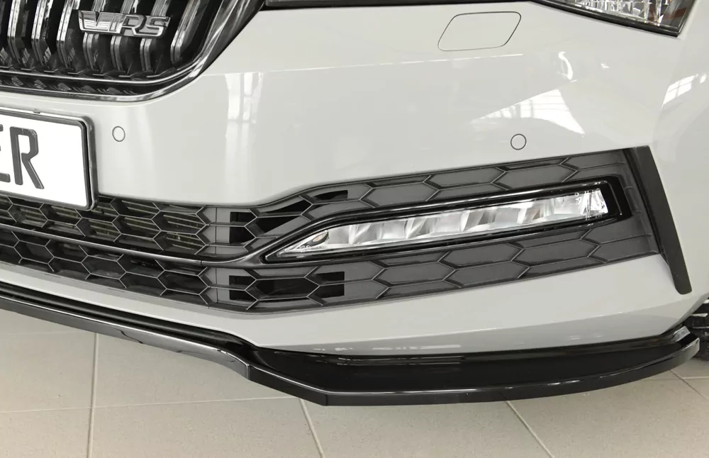 Rieger Spoilerschwert glanz schwarz für Skoda Superb III (3T/3V) Lim. 08.19- (ab Facelift 2)