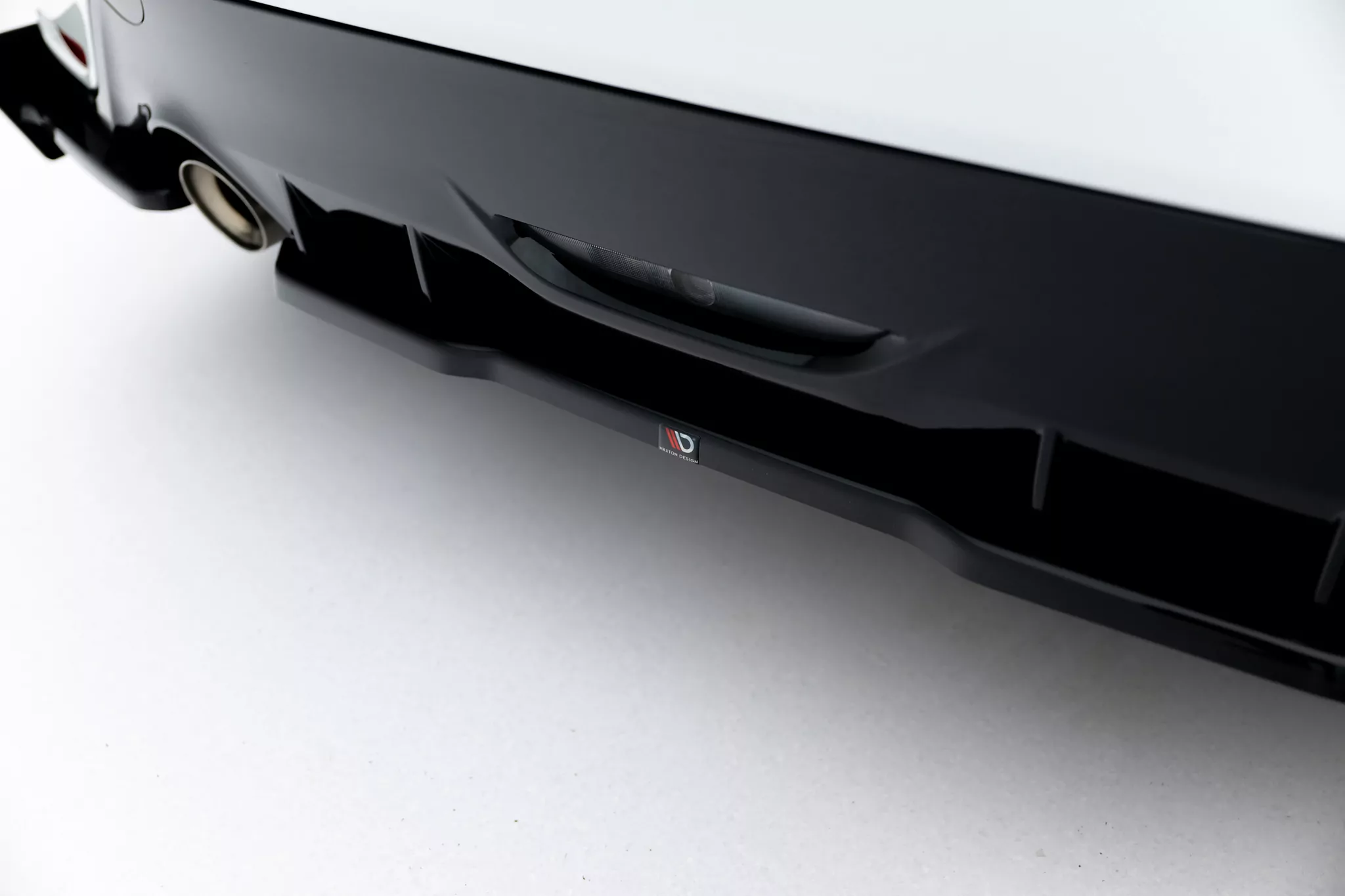 Mittlerer Diffusor Heck Ansatz Für Toyota GR Yaris Mk4 Schwarz Hochglanz