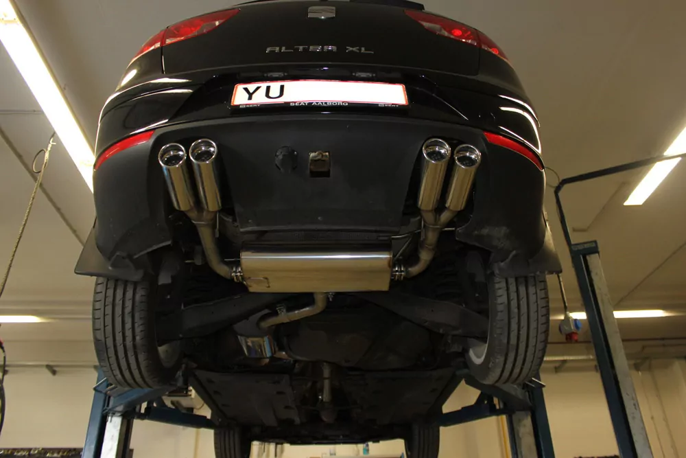 Seat Altea XL 5P - Frontantrieb  Endschalldämpfer Ausgang rechts/links - 2x80 Typ 17 rechts/links