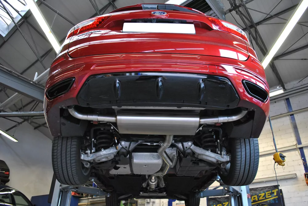 Ford Mondeo V Schrägheck/ Kombi (Touring) Endschalldämpfer quer Ausgang rechts/links - Ausgang der Endrohre in der originalen Stoßstange