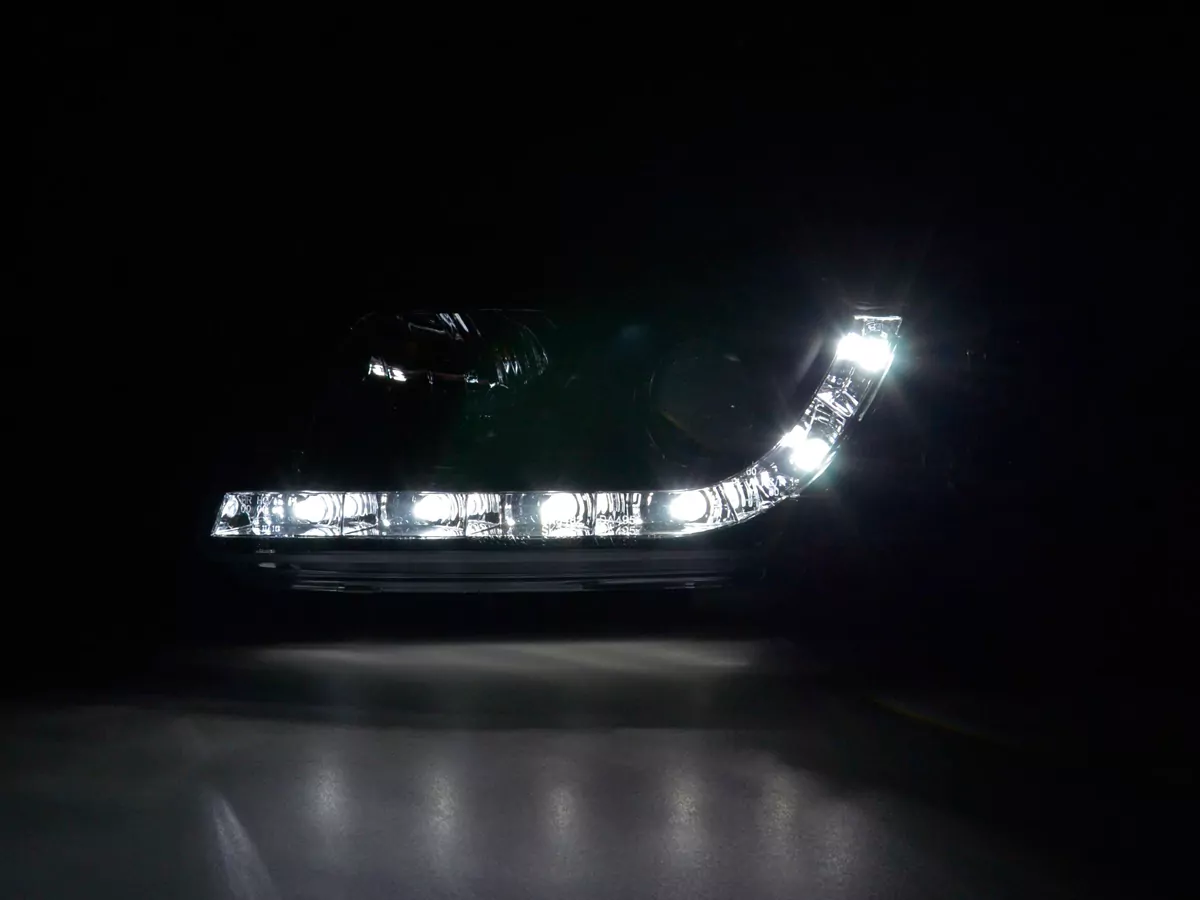 Scheinwerfer Set Daylight LED Tagfahrlicht Audi A4 B5 8D Bj. 99-01 chrom