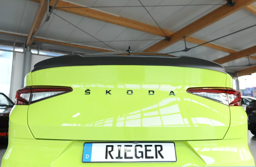 Rieger Heckklappenspoiler matt schwarz für Skoda Enyaq iV RS (NY) Coupé (5AC) 07.21-
