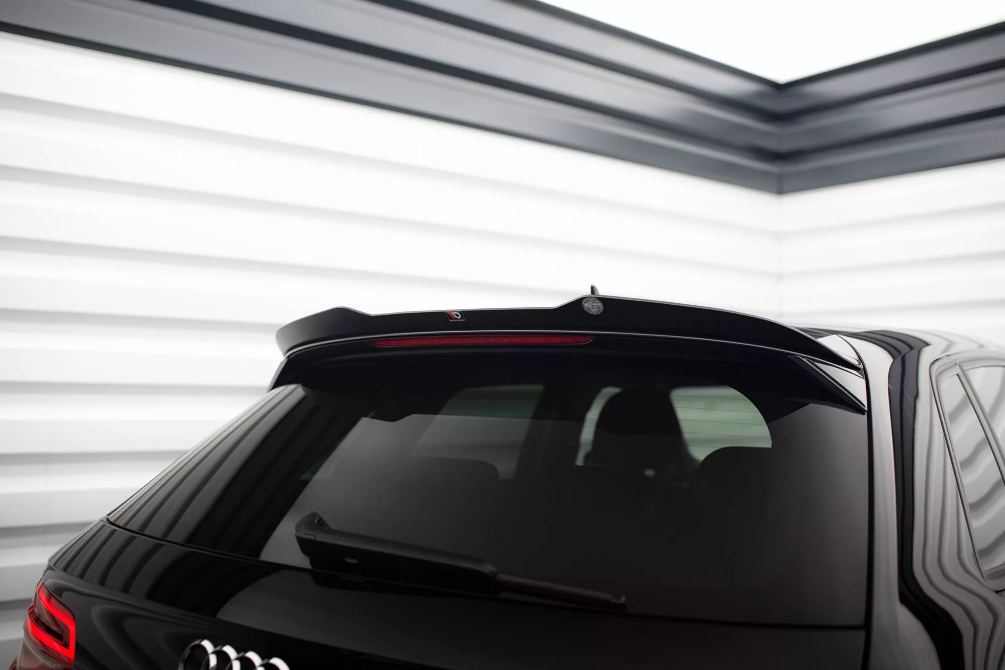 Spoiler CAP Für Audi A3 Sportback 8V Facelift Schwarz Hochglanz