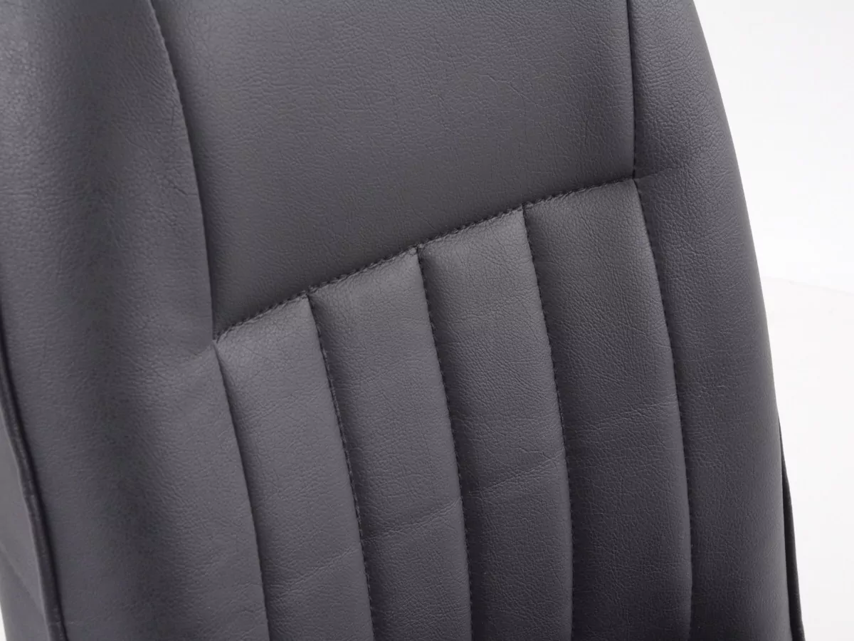 FK Oldtimersitze Auto Vollschalensitze Set Classic 4 schwarz mit Kopfstütze und Laufschienen