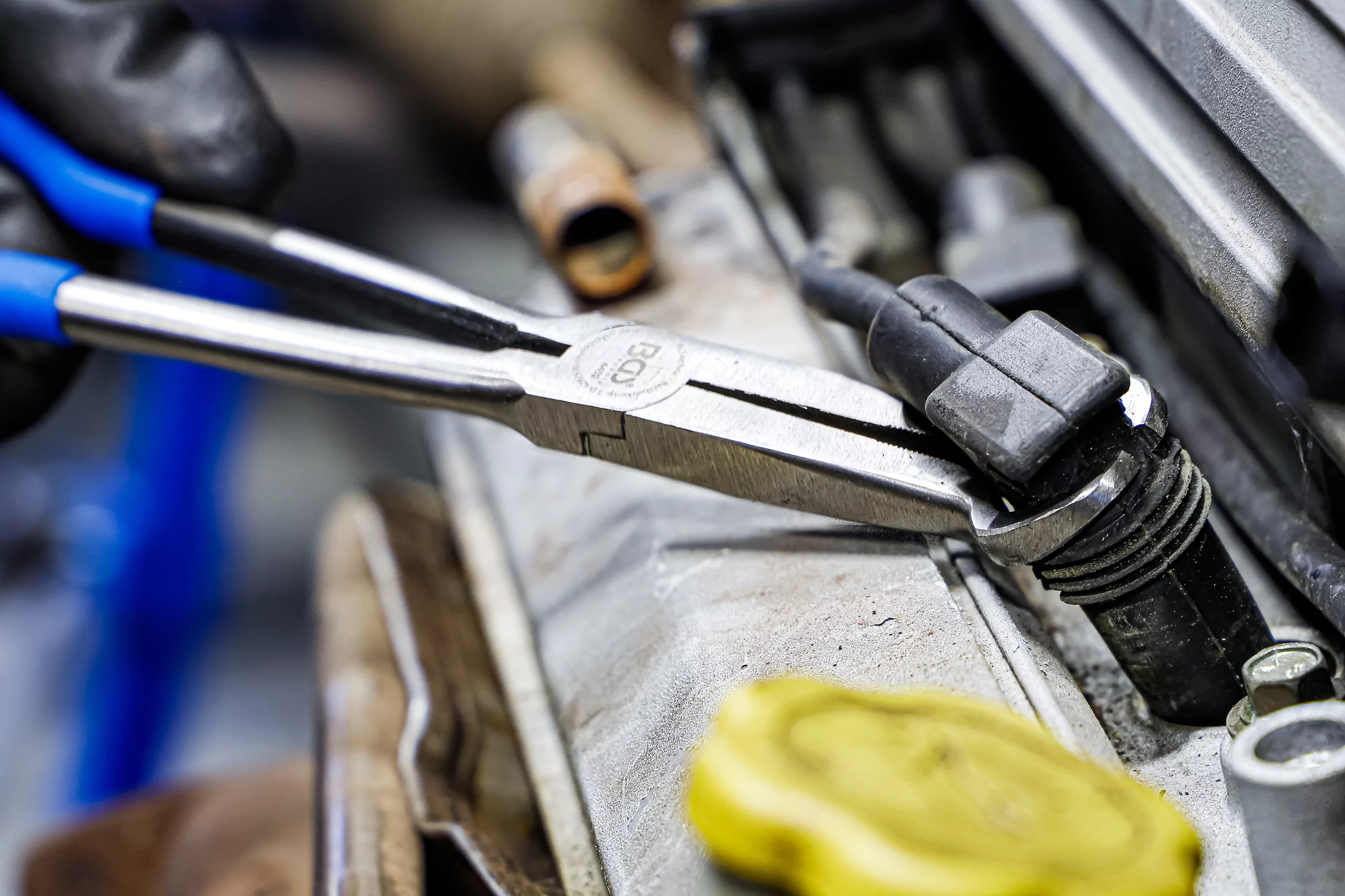 Langbeck- / Flach- und Zündkerzen-Stecker-Zangen-Satz | extra lang | 9-tlg.