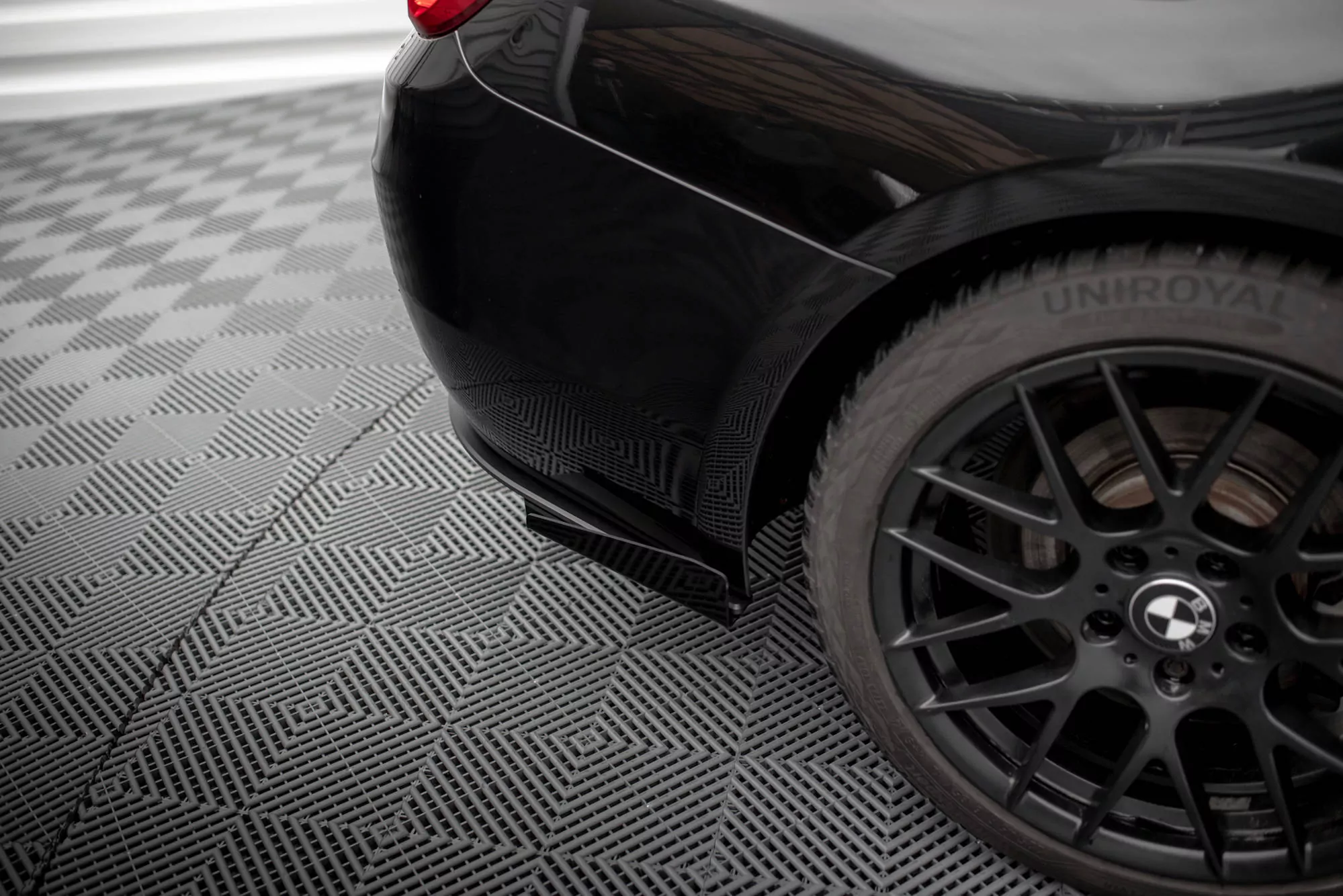 Hintere Seiten Flaps Für BMW 4er Gran Coupe F36 Schwarz Hochglanz