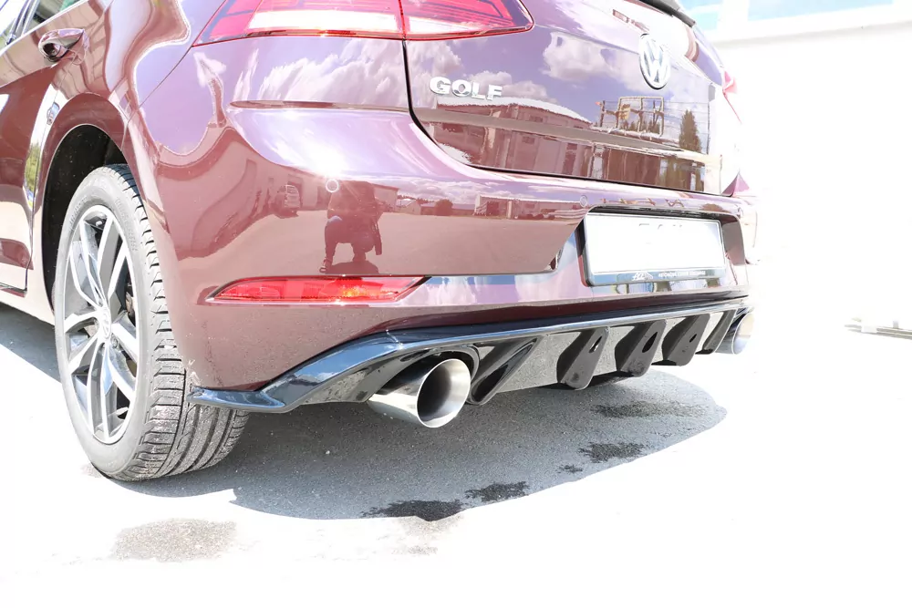 VW Golf VII Facelift Einzelradaufhängung - Einsatz schwarz  Endschalldämpfer rechts/links - 1x114 Typ 25 rechts/links inkl. Heckeinsatz schwarz lackiert