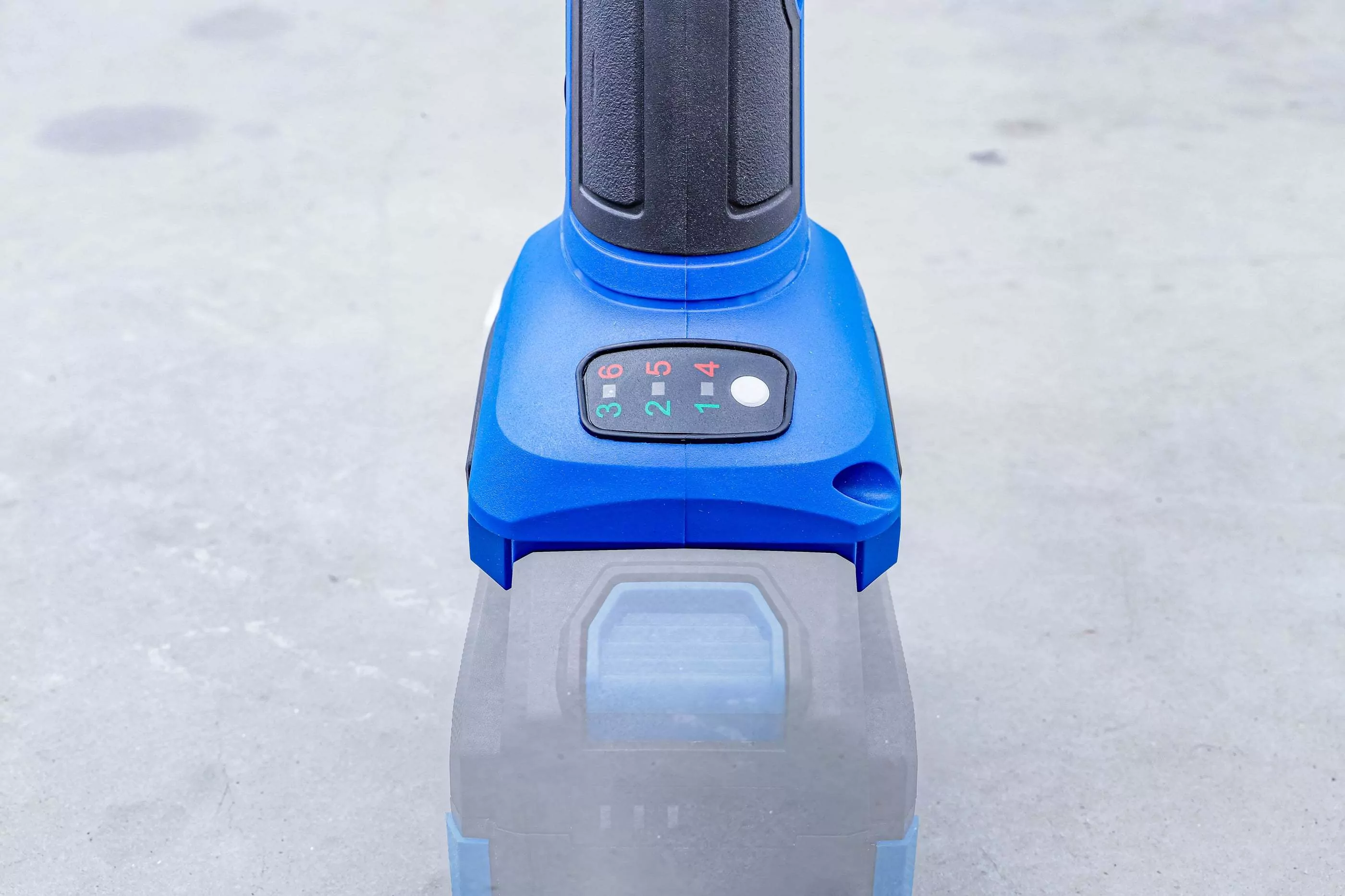 Akku-Polier- und Schleifmaschine | bürstenlos | 18 V | ohne Akku