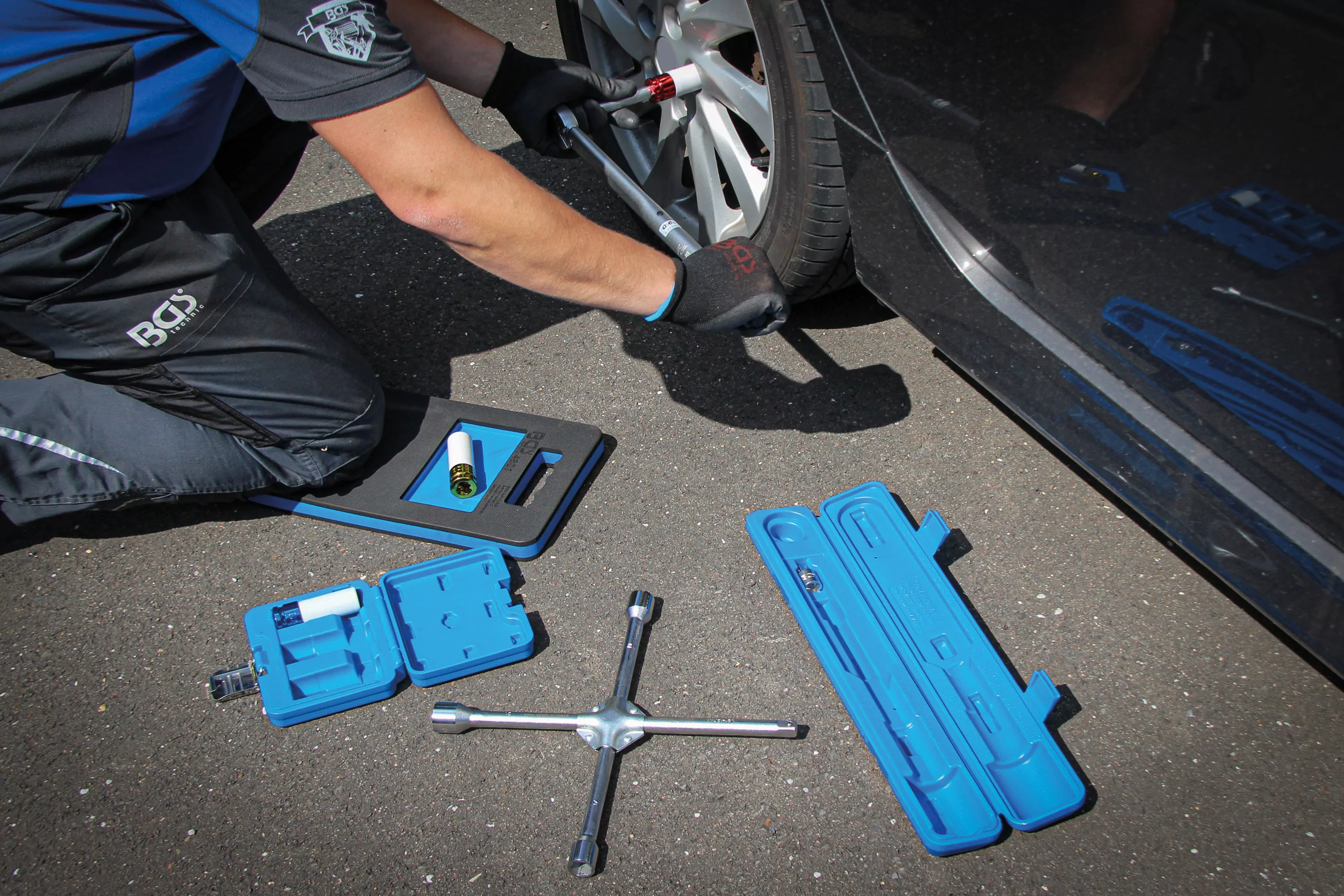 Radwechsel-Service-Satz mit Rangier-Wagenheber 1,5 t | 10-tlg.