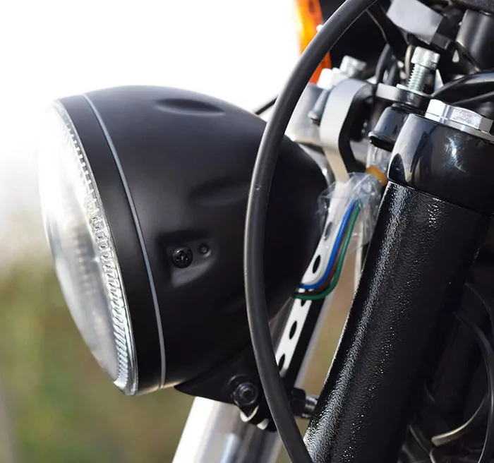 Adapter Für Hd-umbau Auf 5-3/4 Zoll Scheinwerfer Mit Unterer Befestigung, Z.b. Sportster / Dyna 92-