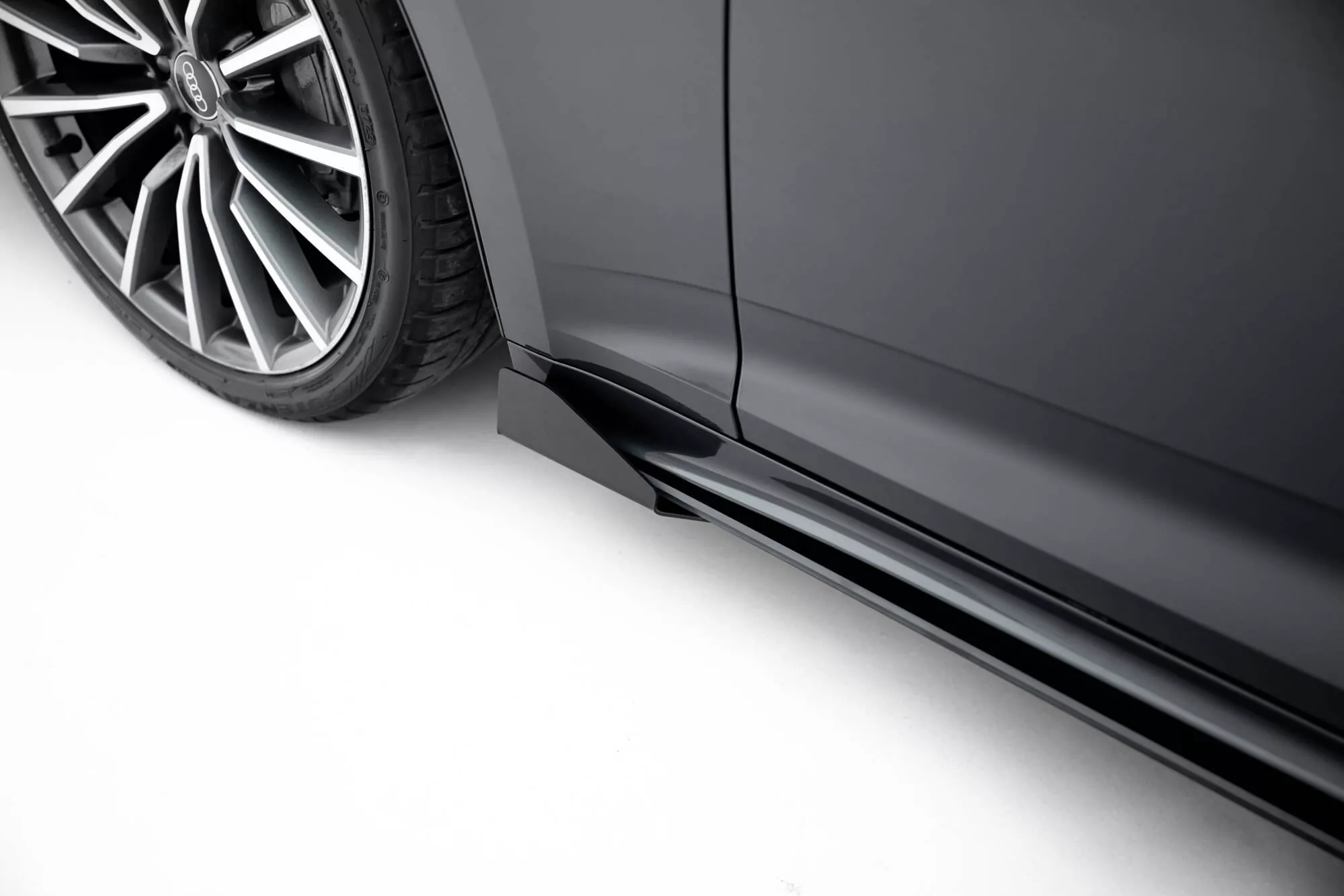 Street Pro Seitenschweller Ansatz Für + Flaps Audi A5 Sportback F5 Facelift Schwarz Hochglanz