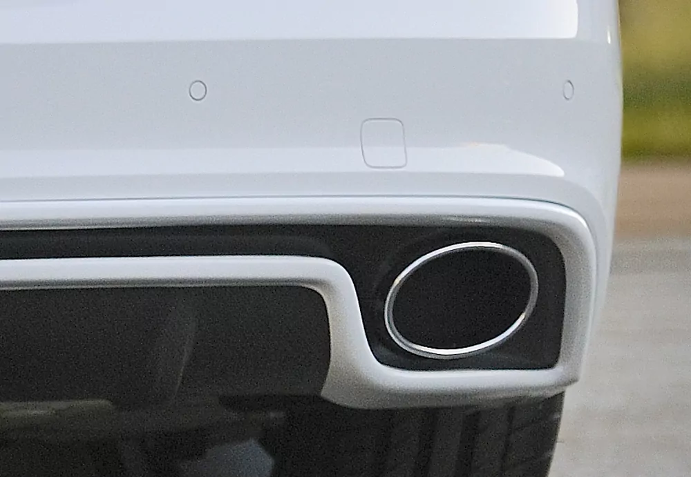 Endrohrblende rechts, chrom, 185x120mm oval für Audi A5 (B8/B81) Coupé 10.11-06.16 (ab Facelift)