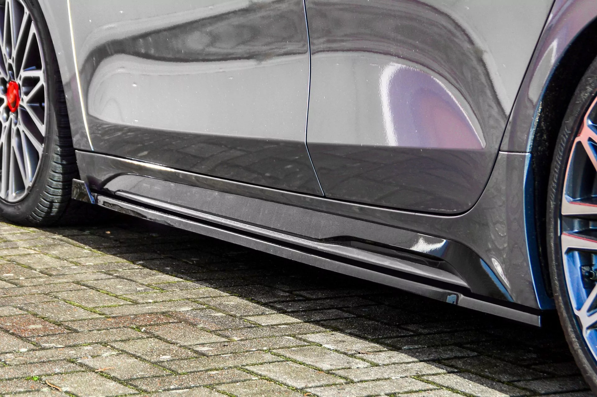 Seitenschweller mit Wing vorne für Kia Proceed GT + GT-Line ab Bj.18-