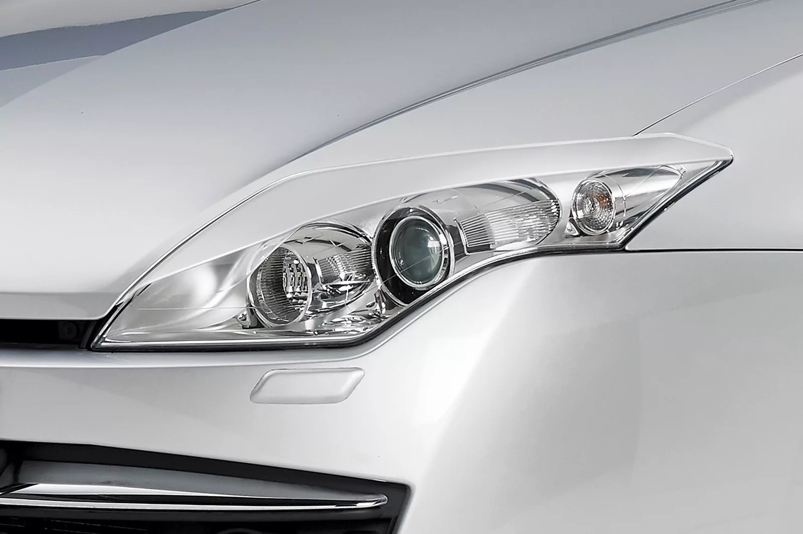 Scheinwerferblenden für Renault Laguna 3 SB274