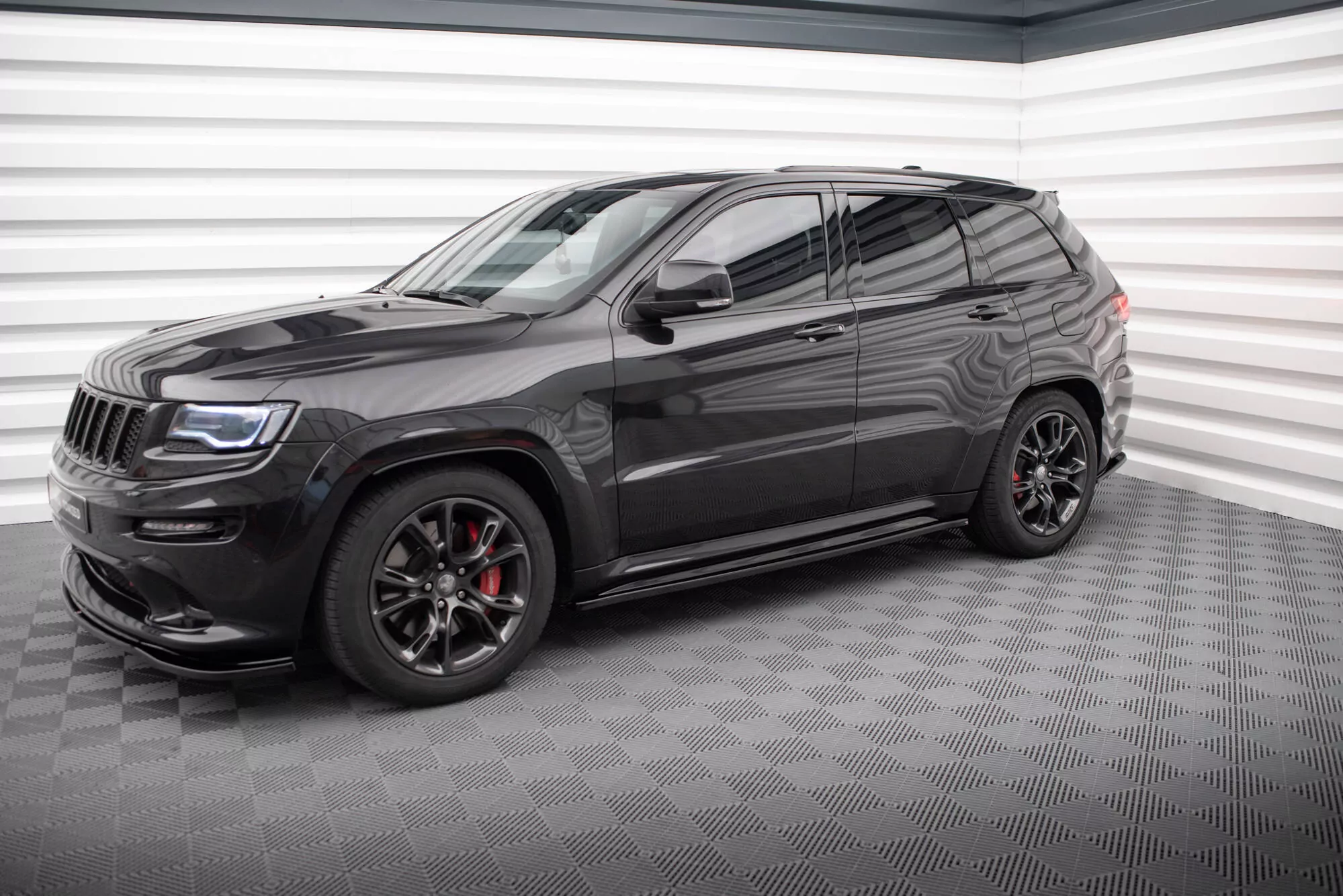 Seitenschweller Ansatz Für Jeep Grand Cherokee SRT WK2 Facelift Schwarz Hochglanz