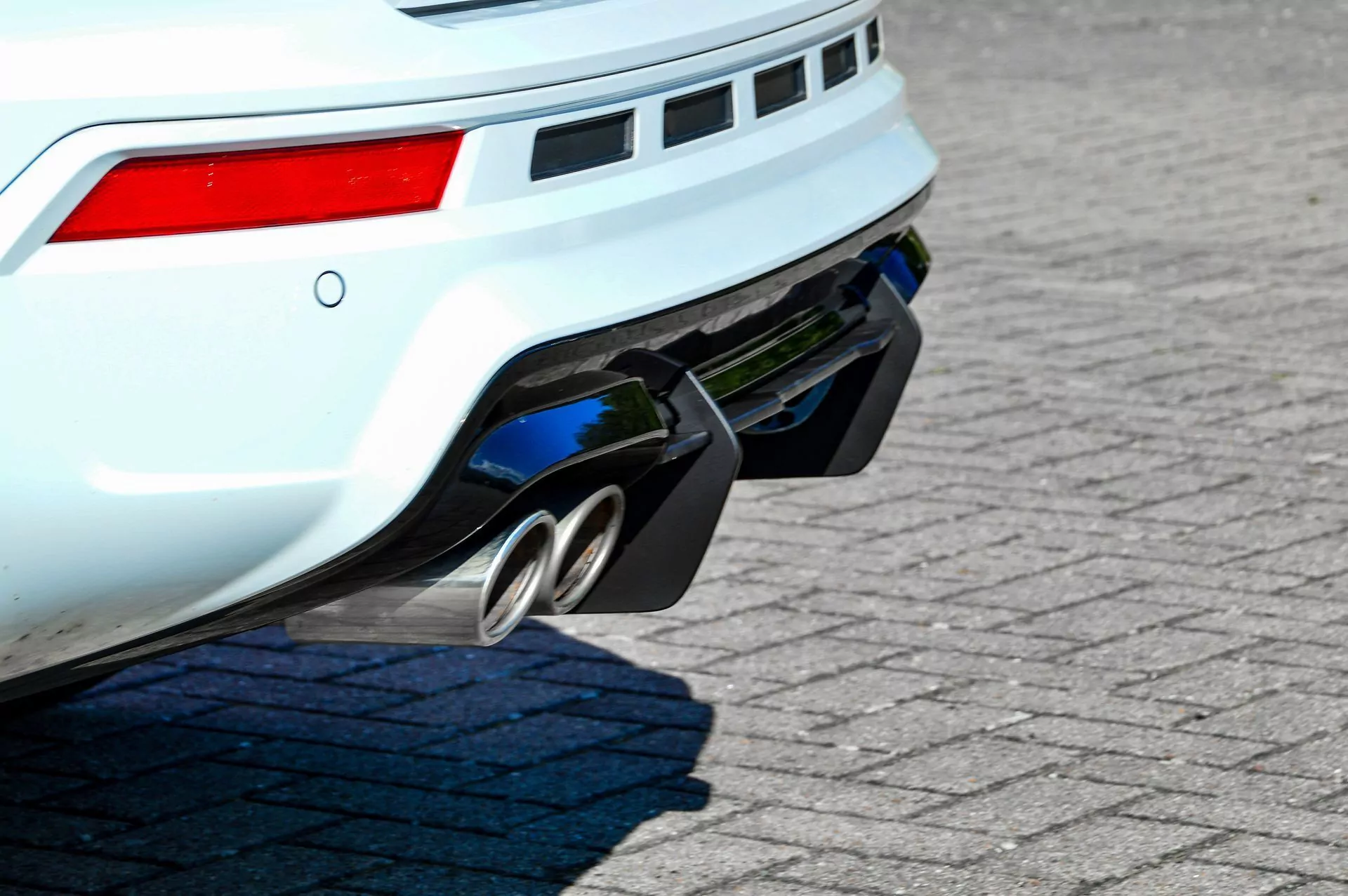 Gefräster Heckansatz Diffusor für Cupra Ateca 5FP mit AHK