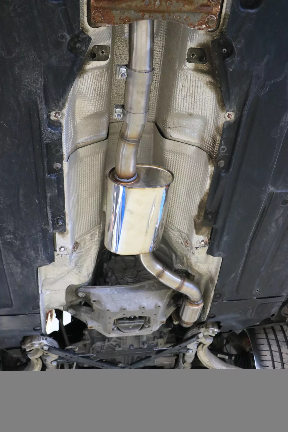 Audi A4 B8 - A5 8T - 2,0l Vorschalldämpfer mit Flexrohr