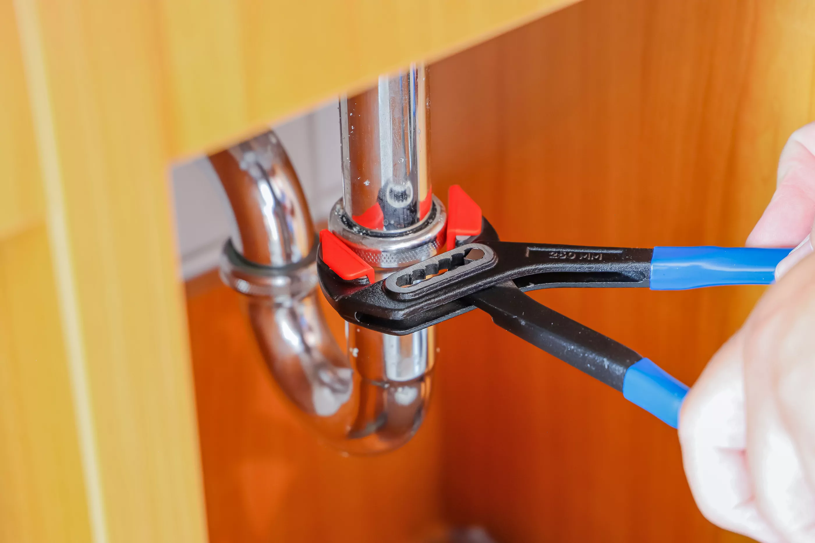 Wasserpumpenzange | mit adaptierbaren Schonbacken | 240 mm