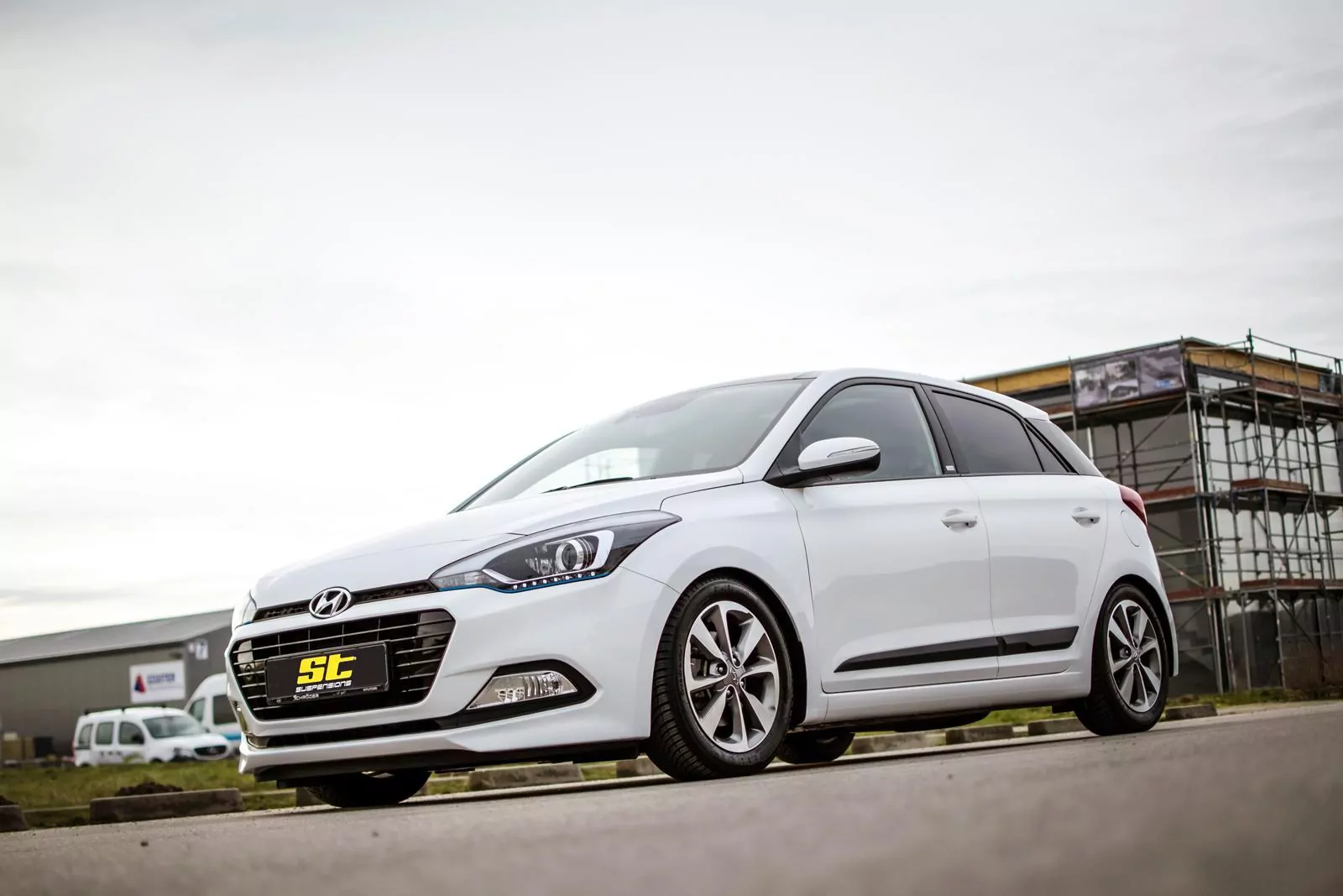 ST Gewindefahrwerk ST X  (mit fester Kennung) HYUNDAI i20 ACTIVE (IB, GB) 09/2015-