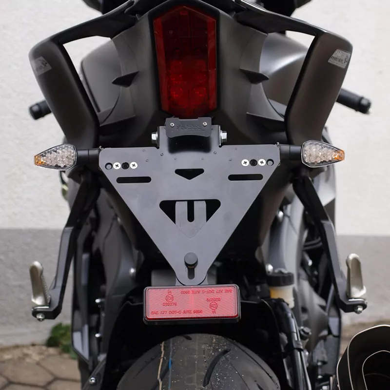 alpha Technik Kennzeichenhalter für Yamaha YZF-R6,YZF600; Typ RJ27; Modelljahr 2017-